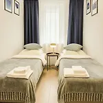 Airport Messe Apartamento *