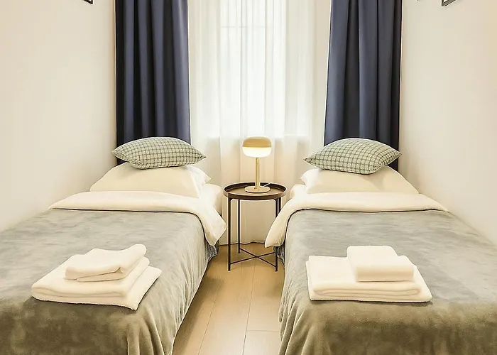 Airport-messe Apartamento *